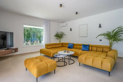 Villa Jasmina by Villas Guide