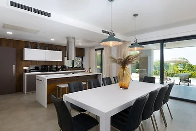 Villa Damian by Villas Guide