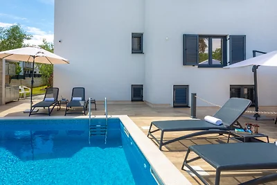 Apartment Estate 2 - Island Krk by Villas...