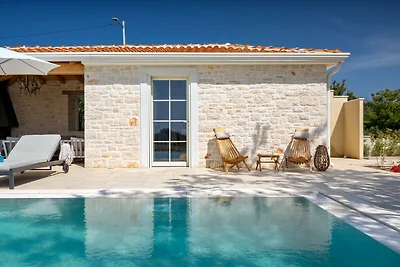 Villa Rapavel by Villas Guide