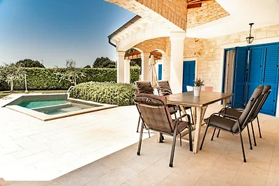 Villa Torre IV by Villas Guide