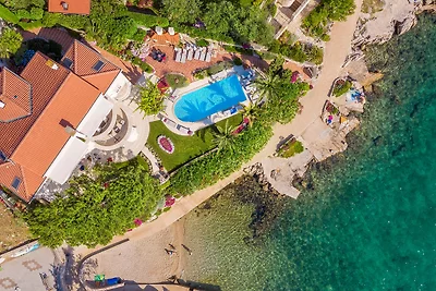 Villa Palace Clara Apartment 5 island Krk by...