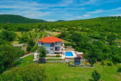 Villa Ruža - Omiš by Villas Guide