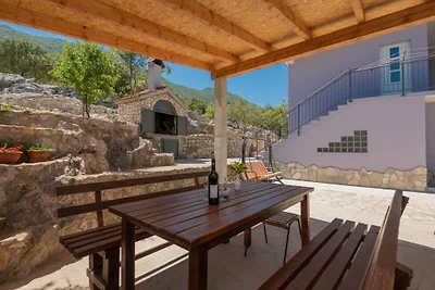 Villa Vega - Makarska by Villas Guide