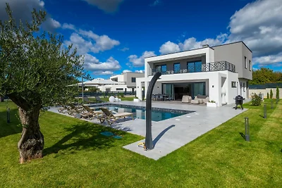 Villa Sever by Villas Guide