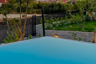 Villa Sunray by Villas Guide