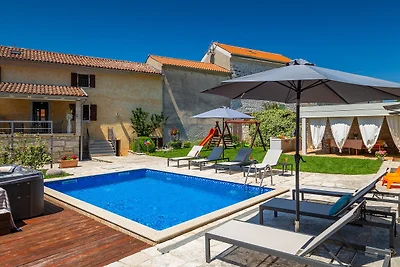 Villa Jadreska by Villas Guide