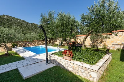 Villa Marija Desne by Villas Guide