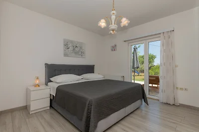 Villa Ivana-Makarska by Villas Guide