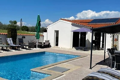 Vila Romani by Villas Guide