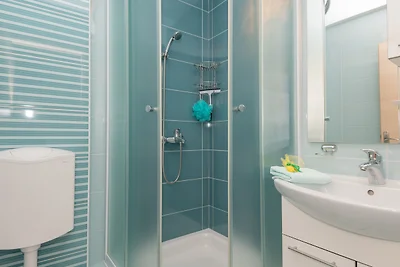 Studio Apartman Erstic 6 - Baška Voda by Vill...