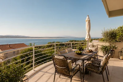 Melone Apartman 2 Dramalj by Villas Guide
