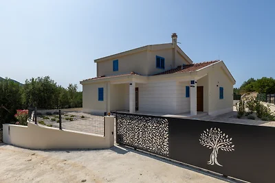 Villa Olea by Villas Guide