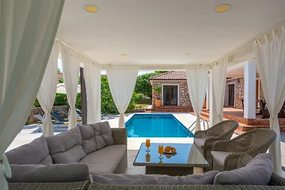 Vila Gostinjac 2 with pool Krk by Villas...