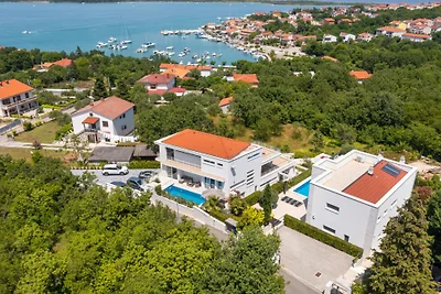 Villa Zarra by Villas Guide