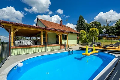 Villa Magic by Villas Guide