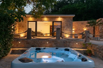 Villa Mia by Villas Guide
