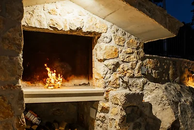 Villa Mila - Makarska by Villas Guide