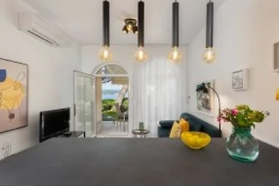 Villa Palace Clara Apartment 6 island Krk by...
