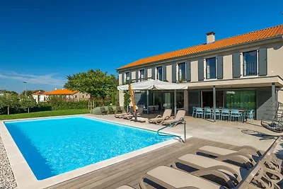 Villa Povetica by Villas Guide