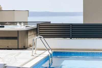 Sunny Lux Villa 3 in Makarska by Villas Guide