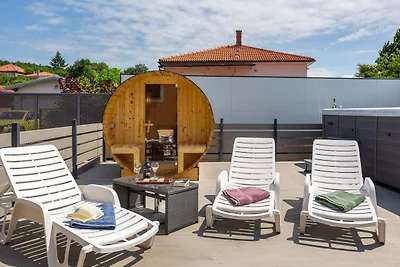 House Luka by Villas Guide