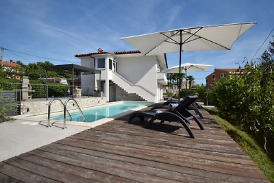 Apartman Summer Breeze by Villas Guide