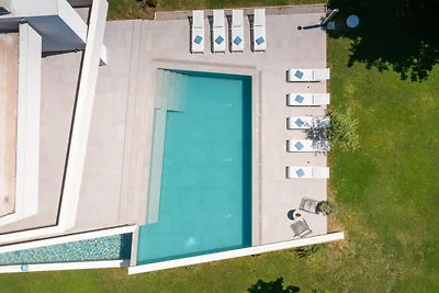 Villa 55 by Villas Guide