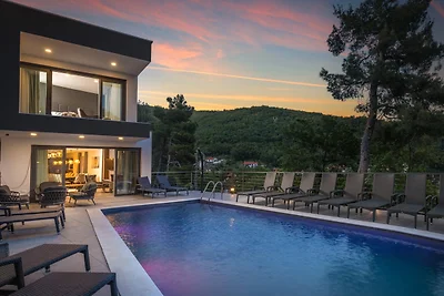 Villa Magica by Villas Guide