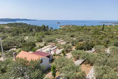 Holiday Home Roza by Villas Guide