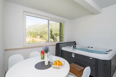 Apartment Azzurro 1 by Villas Guide