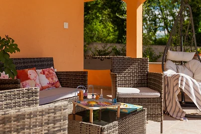 Villa Alma by Villas Guide