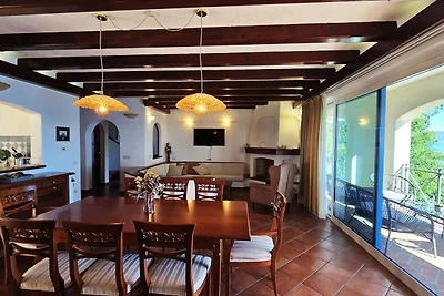 Villa Palazzo del mar Opatija by Villas Guide