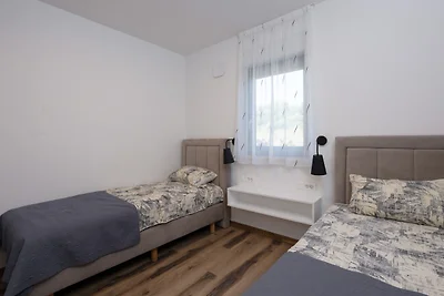 Apartment Megi with Shared Pool & Sea View...