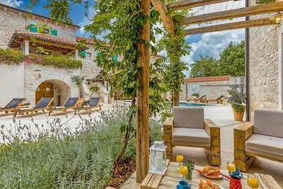 Villa Kata by Villas Guide