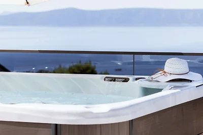 Sunny Lux Villa 1 in Makarska by Villas Guide