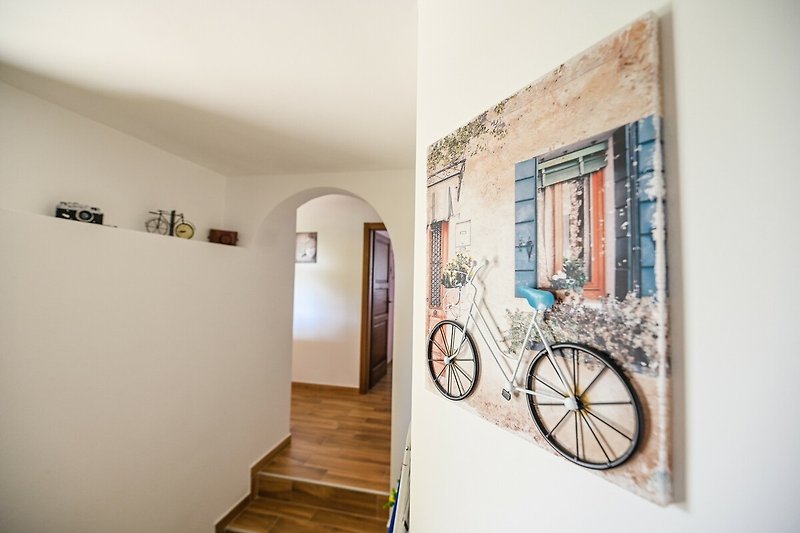 Moderne Kunst an der Wand, Fahrradteile als Dekoration - kreatives Ambiente!