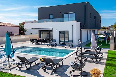 Villa Elite