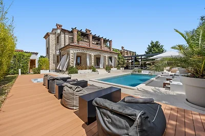 Vila Aurelia