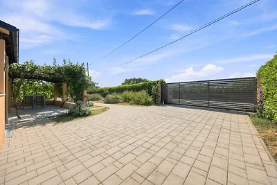Vila Casa Luka Vareski
