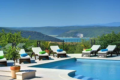 Vila Rachele by Istrabook