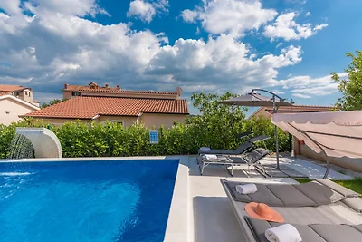 Villa Delijamo by Istrabook