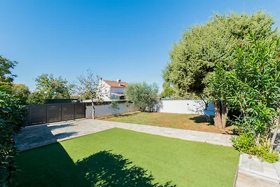 Ferienhaus Luisa in der Nähe des Meeres, Fažana, Istrien