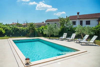 Villa Lucia by Istrabook