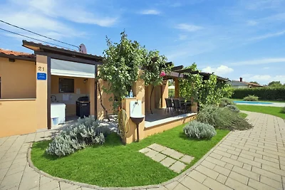 Vila Casa Luka Vareski