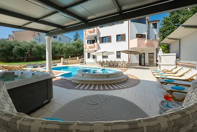 Villa Lealeana in Pula,Istrien