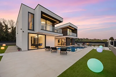 Luxury Villa Asper by Istrabook