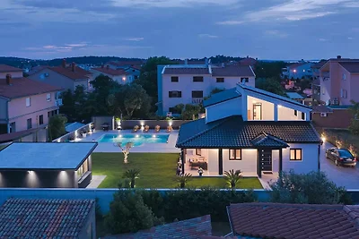 Villa D&V by Istrabook