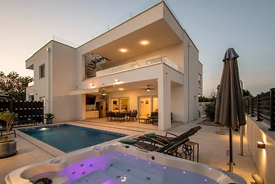 Vila Nini House - Jacuzzi-Meerblick