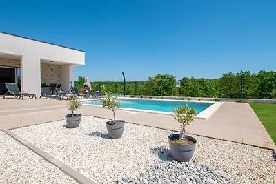 Vila Leny